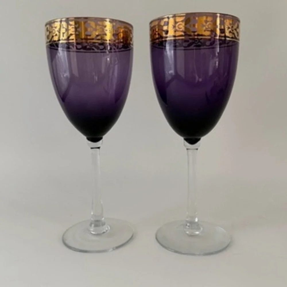 Pier 1 Vintage Amethyst Purple Wine Glasses with Gold Encrusted Rim Set‎ of 2